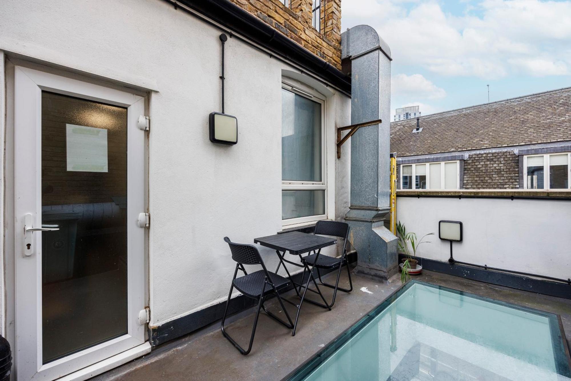 City Vibes Stay Near Spitalfields Market ลอนดอน ภายนอก รูปภาพ