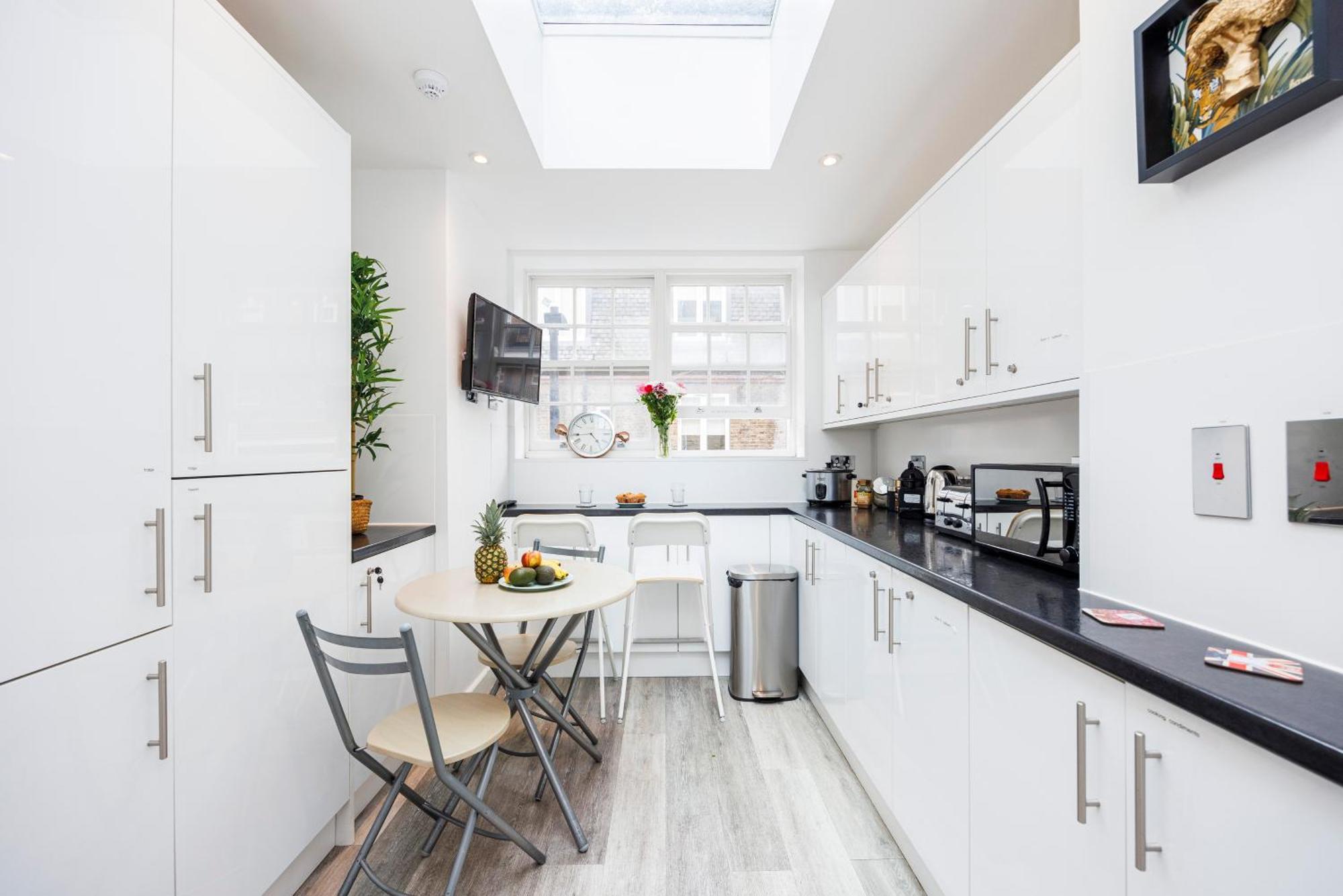 City Vibes Stay Near Spitalfields Market ลอนดอน ภายนอก รูปภาพ